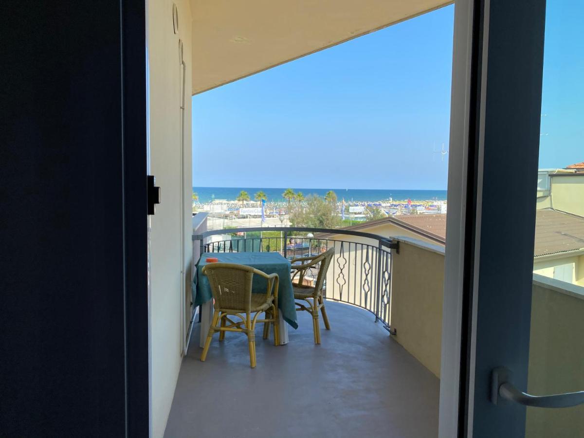 Hotel Moderno - Bed & Breakfast Cervia Exteriér fotografie