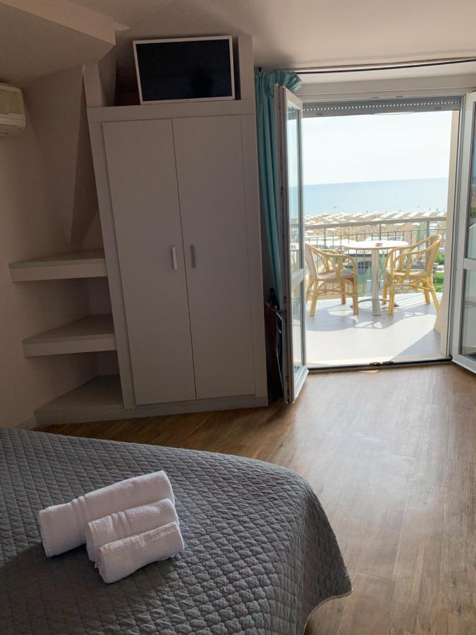Hotel Moderno - Bed & Breakfast Cervia Exteriér fotografie